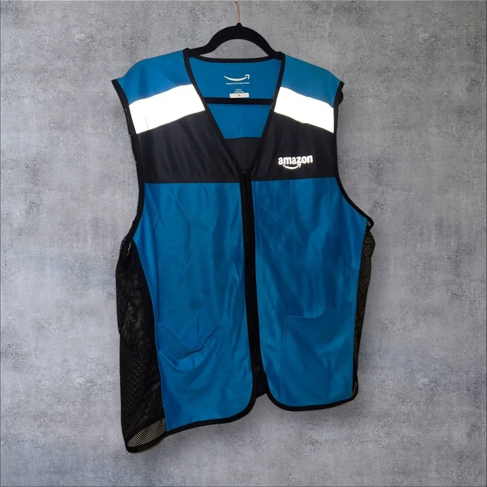 Amazon Blue Reflective Vest - Picture 2 of 4